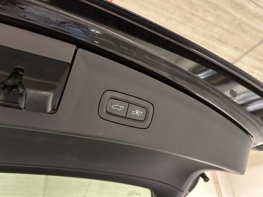 Polestar 2 Long Range Dual Motor Launch Edition 78kWh 408hp 2020 (Original-NL + 1st Owner) J-075-LS