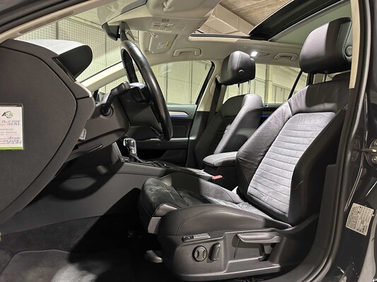 Volkswagen Passat Variant 1.4 TSI GTE 218HP 2016, TT-887-T