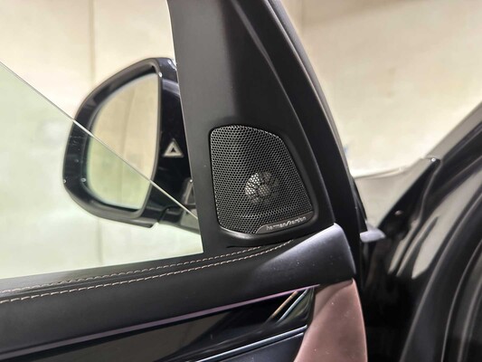 BMW X5 xDrive40d High Executive 313pk 2015, 4-ZGF-08