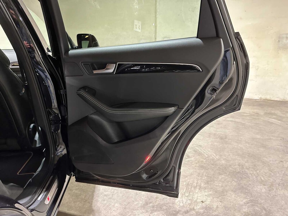 Audi Q5 3.0 TDI quattro Pro Line S 236hp 2011, 41-THL-9