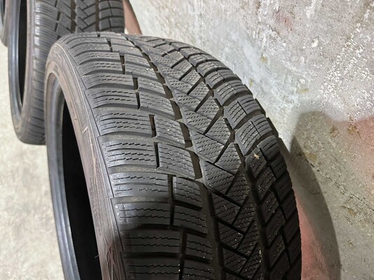 Polestar 2 Performance LRDM LaunchEd. 78kWh 408HP 2020, K-012-FR