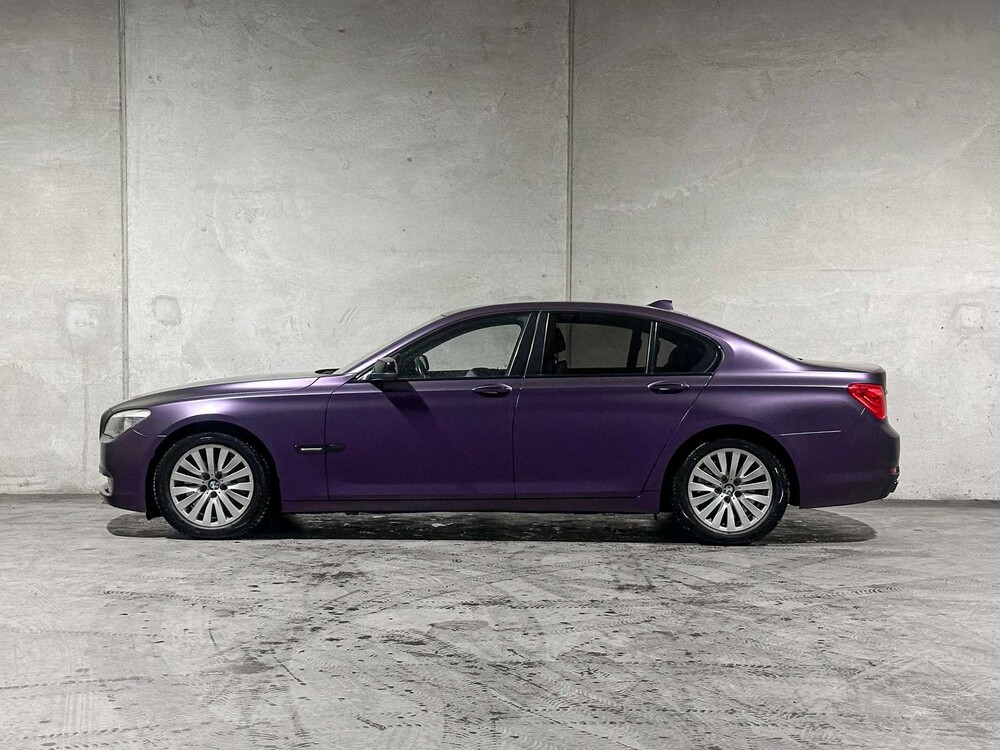 BMW 750i 4.4 V8 409hp 2009 F01 7-series, GSV-72-V Youngtimer