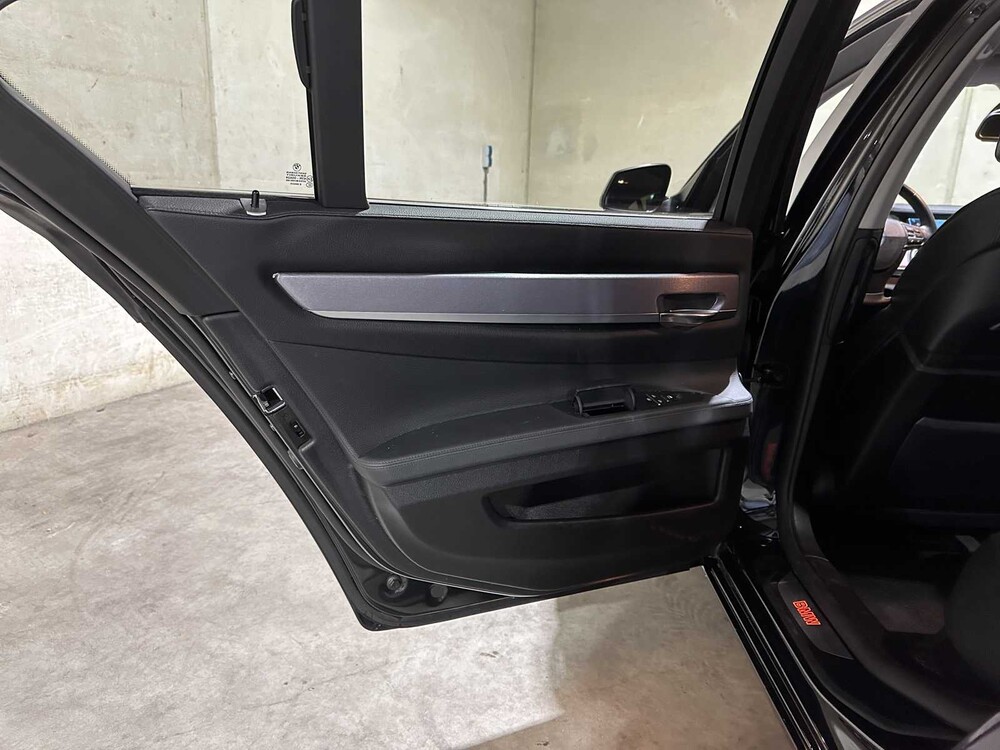 BMW 750i 4.4 V8 409hp 2009 F01 7-series, GSV-72-V Youngtimer