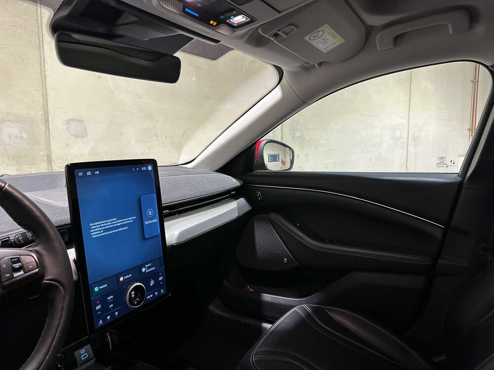 Ford Mustang Mach-E RWD 75 kWh 269 PS 2021 (Original-NL + 1. Besitzer), N-382-TV