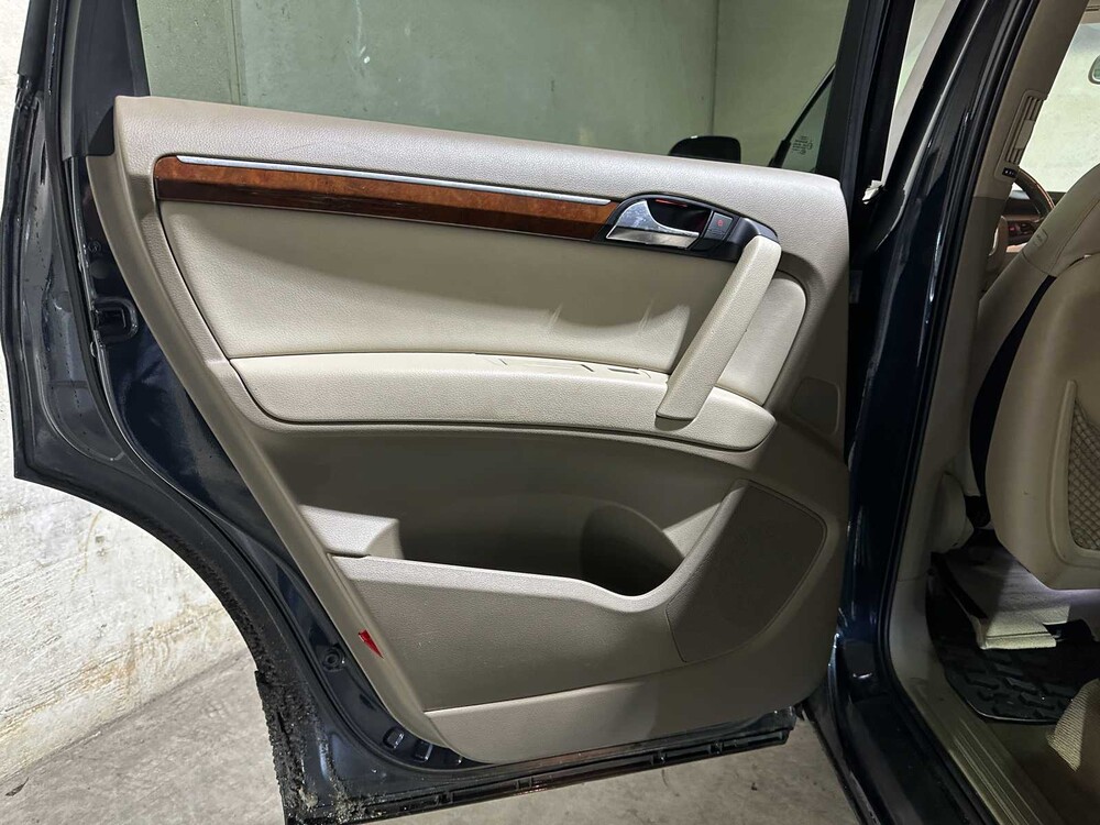 Audi Q7 3.6 FSI V6 Quattro 5+2 276 PS 2008, 13-RNT-4 Youngtimer