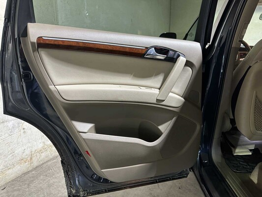 Audi Q7 3.6 FSI V6 Quattro 5+2 276 PS 2008, 13-RNT-4 Youngtimer