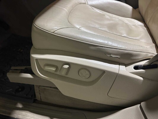 Audi Q7 3.6 FSI V6 Quattro 5+2 276 PS 2008, 13-RNT-4 Youngtimer