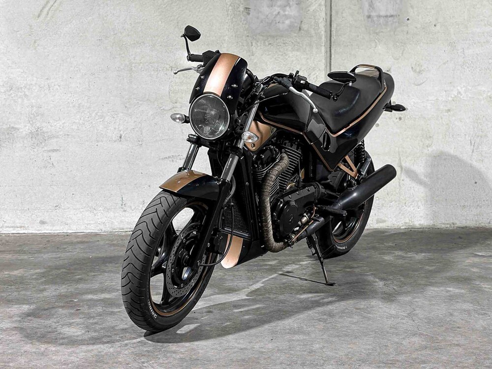 Suzuki VX800 Caferacer 805cc 1991 (Original-NL), MK-07-ZD