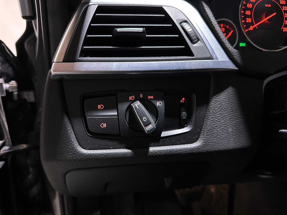 BMW 320d EDE Luxury 163 PS 2015 (Original-NL) 3er Touring F31, HG-460-P