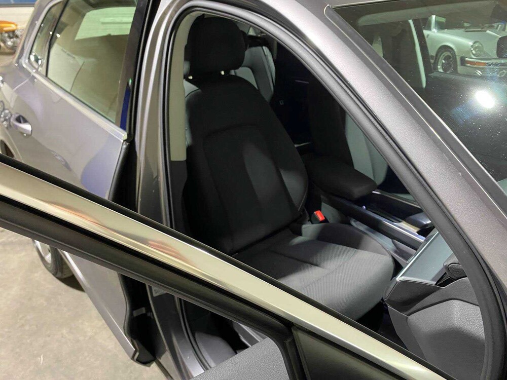 Audi e-tron 50 Quattro Launch Edition 71 kWh 313 PS 2020 (Original-NL & 1. Besitzer), J-980-HF