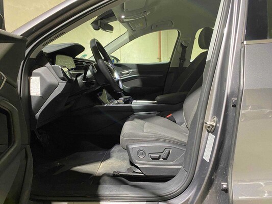 Audi e-tron 50 Quattro Launch Edition 71 kWh 313 PS 2020 (Original-NL & 1. Besitzer), J-980-HF