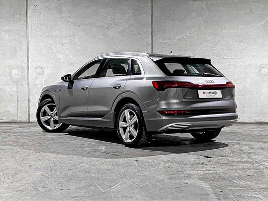 Audi e-tron 50 Quattro Launch Edition 71 kWh 313 PS 2020 (Original-NL & 1. Besitzer), J-980-HF