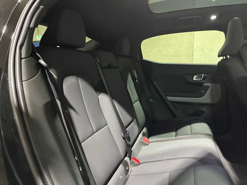 Polestar 2 Long Range Dual Motor Launch Edition 78 kWh 408 PS 2020 (Original-NL + 1. Besitzer) J-075-LS