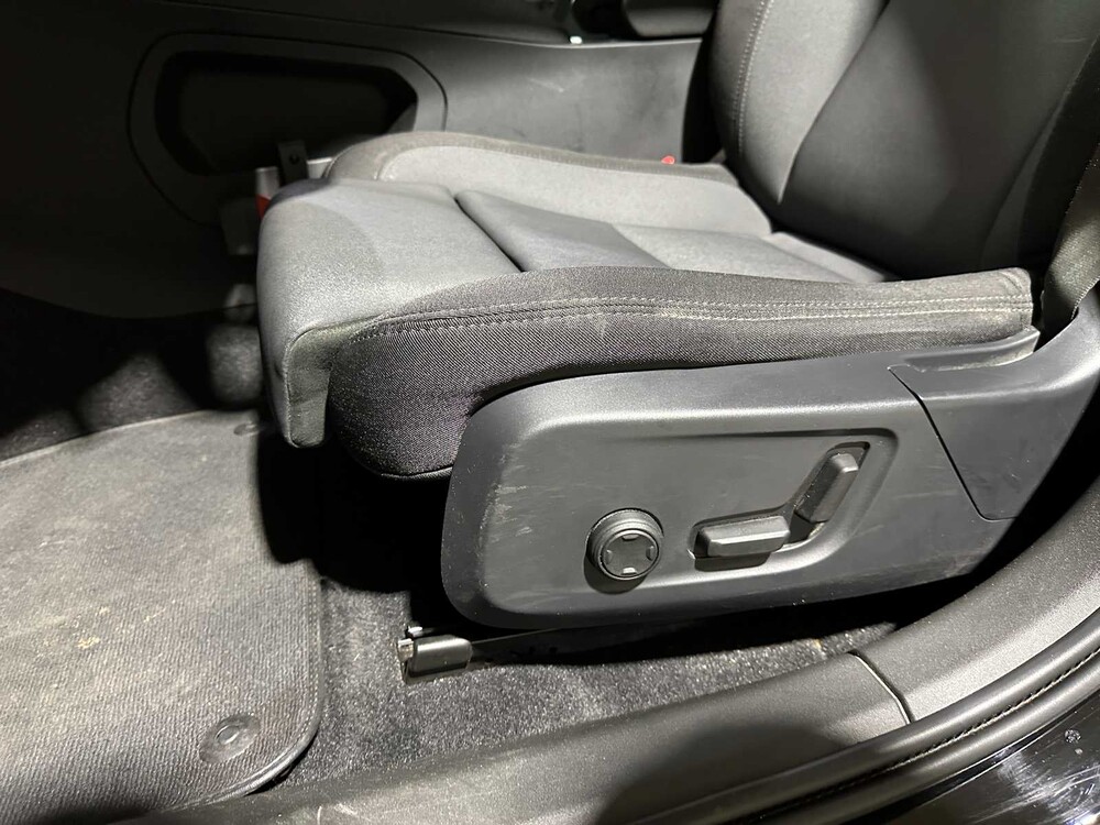 Polestar 2 Long Range Dual Motor Launch Edition 78 kWh 408 PS 2020 (Original-NL + 1. Besitzer) J-075-LS