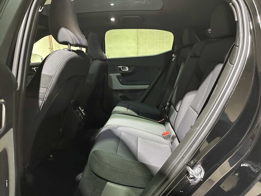 Polestar 2 Long Range Dual Motor Launch Edition 78 kWh 408 PS 2020 (Original-NL + 1. Besitzer) J-075-LS