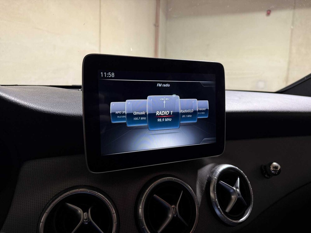 Mercedes-Benz CLA180d Lease Edition Plus 109pk 2016 (Origineel-NL) CLA-klasse, KN-171-D