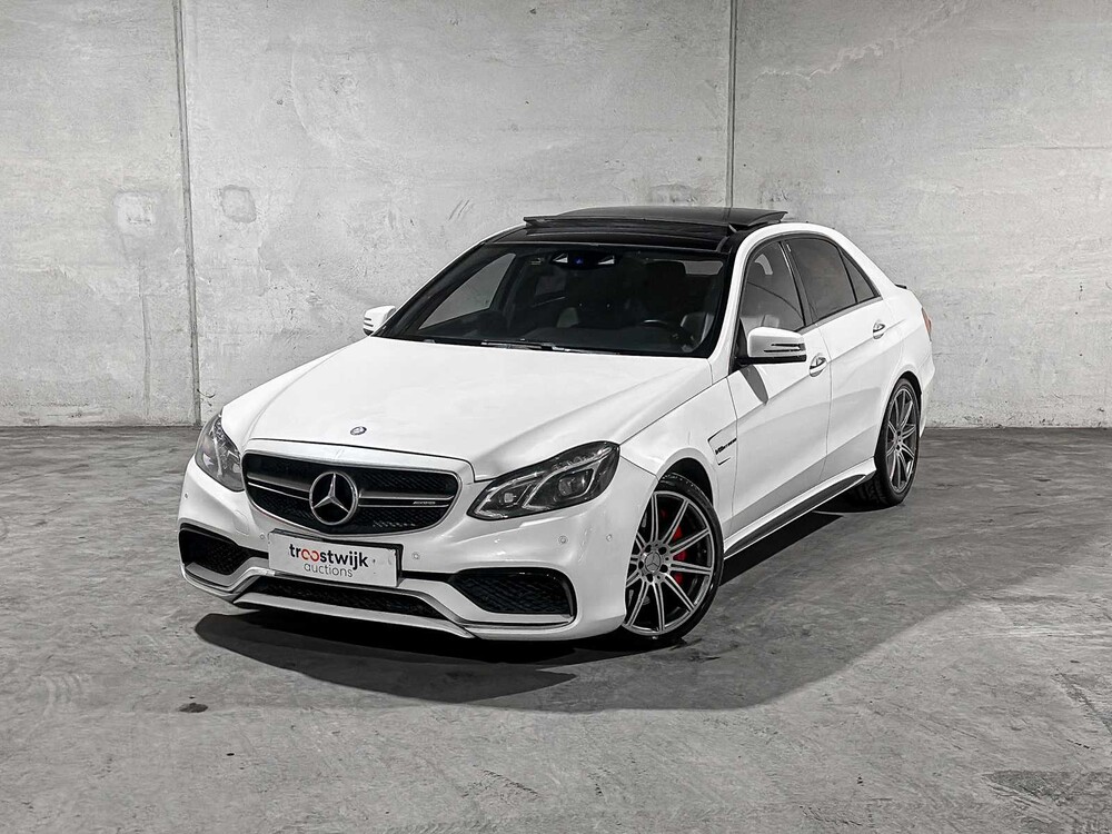 Mercedes-Benz E63 AMG 5.5 V8 557pk 2015 E-klasse, HZJ-36-D