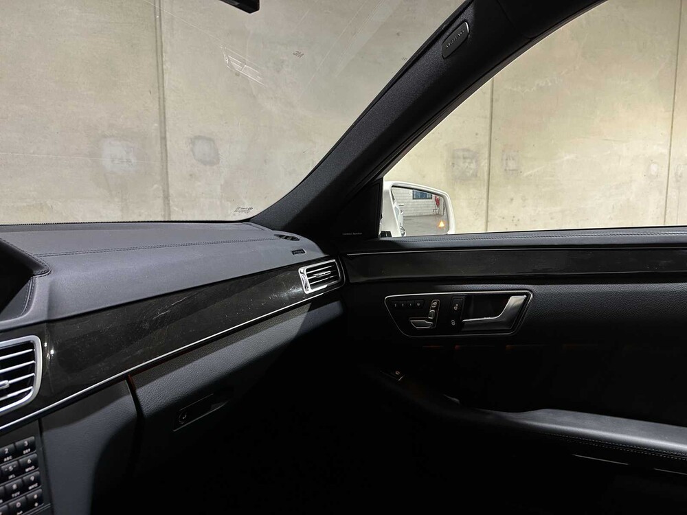 Mercedes-Benz E63 AMG 5.5 V8 557pk 2015 E-klasse, HZJ-36-D