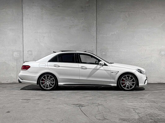 Mercedes-Benz E63 AMG 5.5 V8 557pk 2015 E-klasse, HZJ-36-D