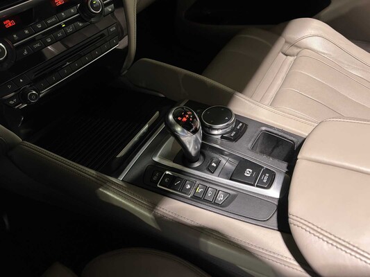 BMW X5M 4.4 V8 575pk 2016 F85 M-Sport, JLN-94-T