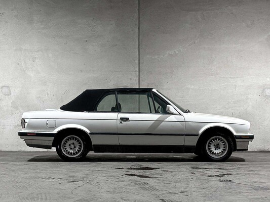 BMW 325i Cabriolet 170pk 1991 3-Serie E30 Youngtimer