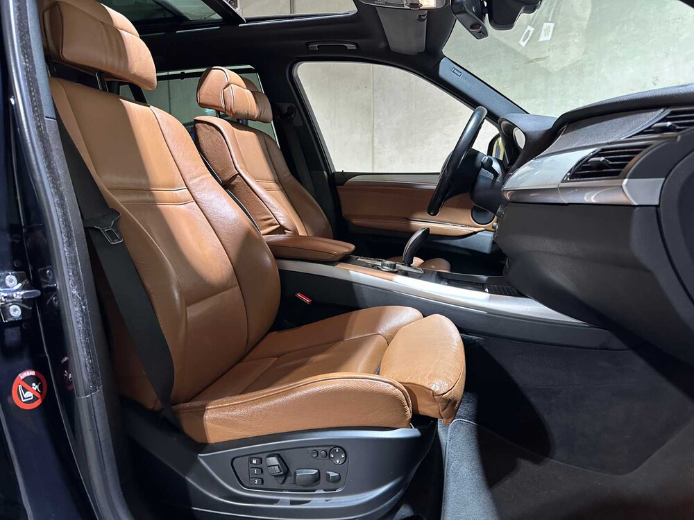 BMW X5 xDrive48i 4,8 V8 High Executive 355 PS 2007 (Original-NL), 14-XV-XN Youngtimer