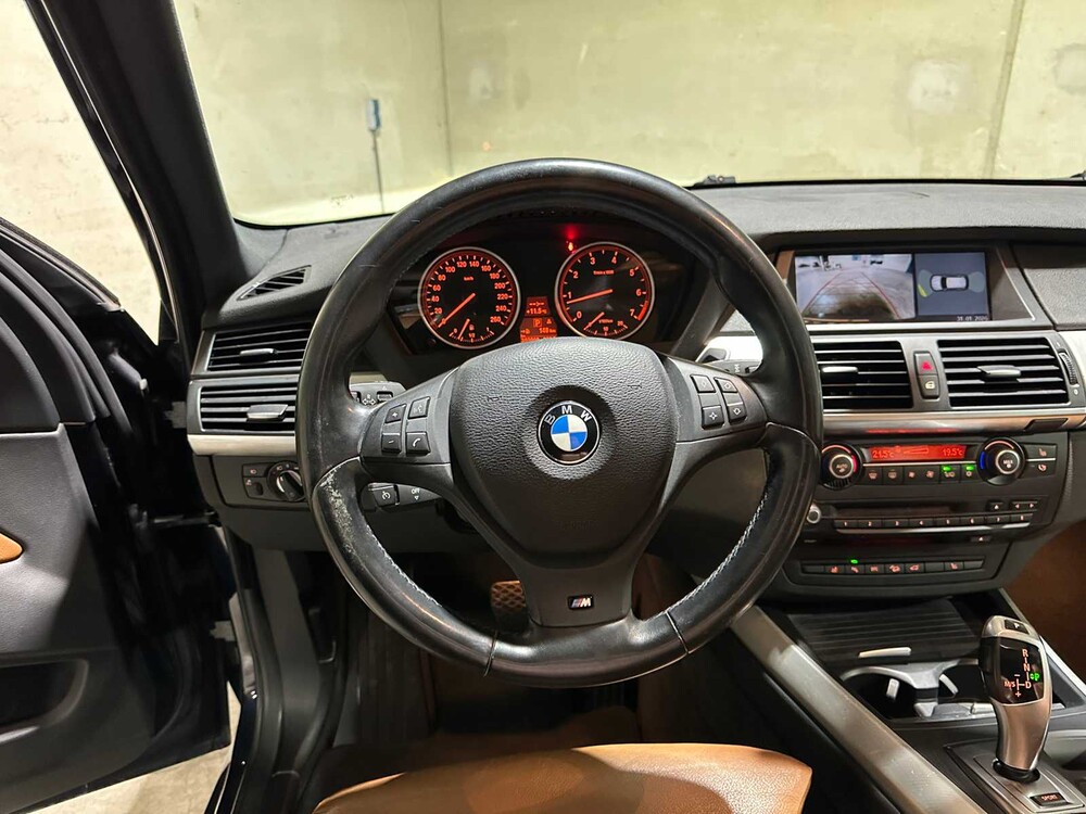 BMW X5 xDrive48i 4,8 V8 High Executive 355 PS 2007 (Original-NL), 14-XV-XN Youngtimer