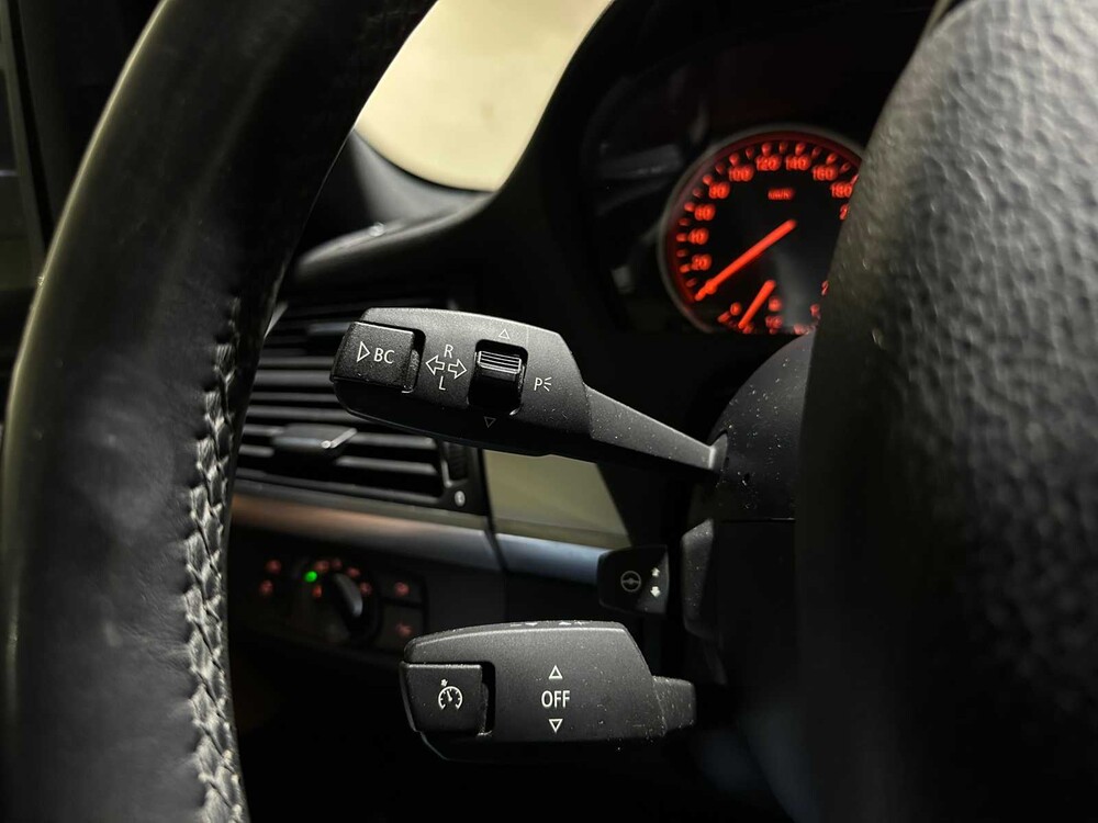 BMW X5 xDrive48i 4,8 V8 High Executive 355 PS 2007 (Original-NL), 14-XV-XN Youngtimer