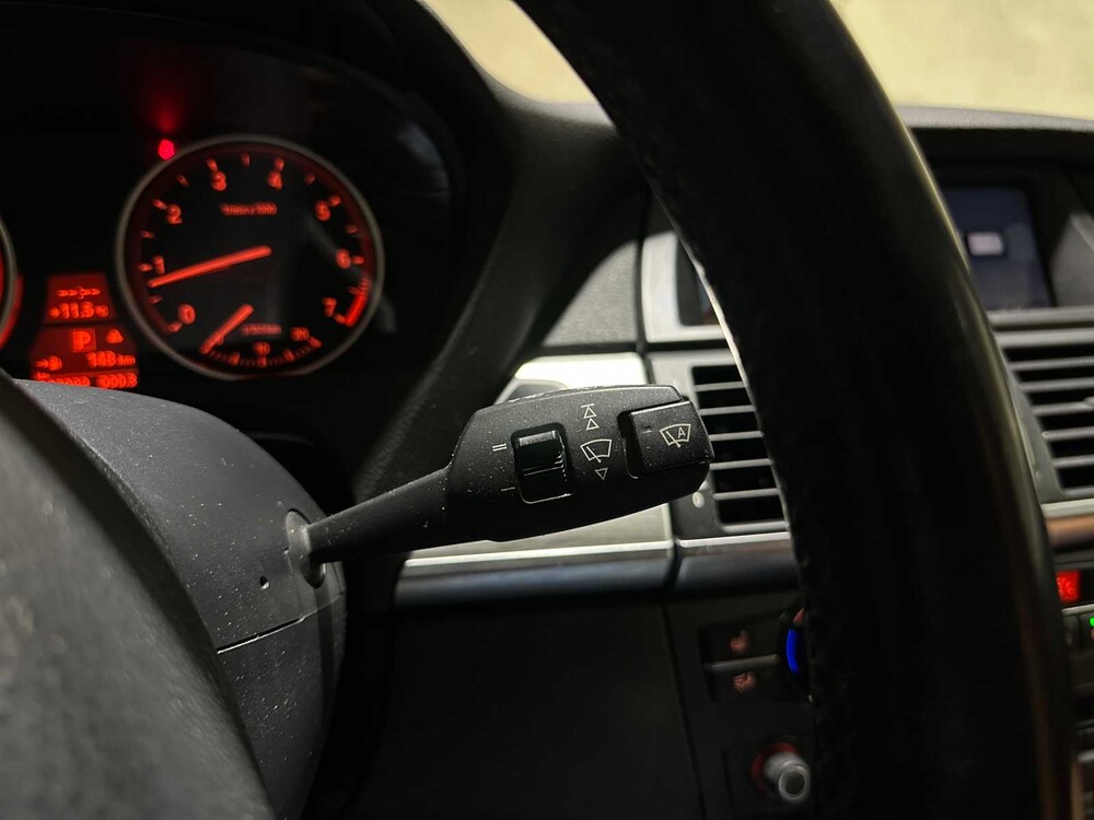 BMW X5 xDrive48i 4,8 V8 High Executive 355 PS 2007 (Original-NL), 14-XV-XN Youngtimer