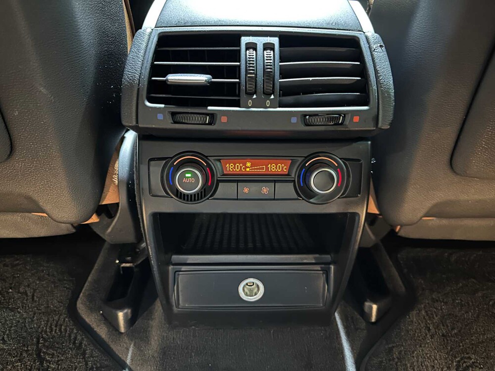 BMW X5 xDrive48i 4,8 V8 High Executive 355 PS 2007 (Original-NL), 14-XV-XN Youngtimer