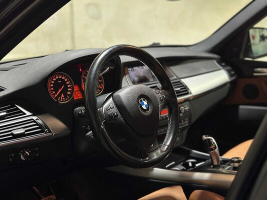 BMW X5 xDrive48i 4,8 V8 High Executive 355 PS 2007 (Original-NL), 14-XV-XN Youngtimer