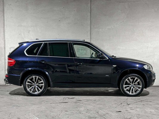 BMW X5 xDrive48i 4,8 V8 High Executive 355 PS 2007 (Original-NL), 14-XV-XN Youngtimer
