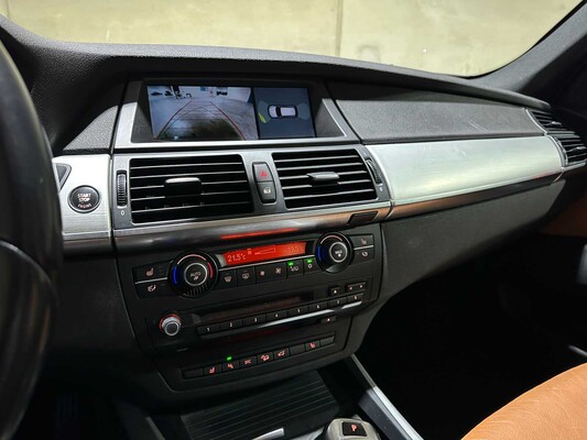 BMW X5 xDrive48i 4,8 V8 High Executive 355 PS 2007 (Original-NL), 14-XV-XN Youngtimer
