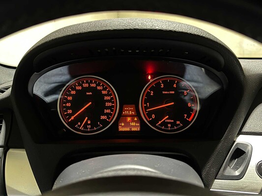 BMW X5 xDrive48i 4,8 V8 High Executive 355 PS 2007 (Original-NL), 14-XV-XN Youngtimer