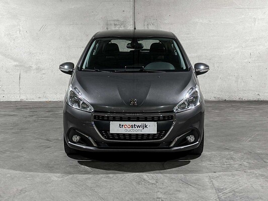 Peugeot 208 1.2 PureTech Blue Lease Executive 82 PS 2018, TB-383-S