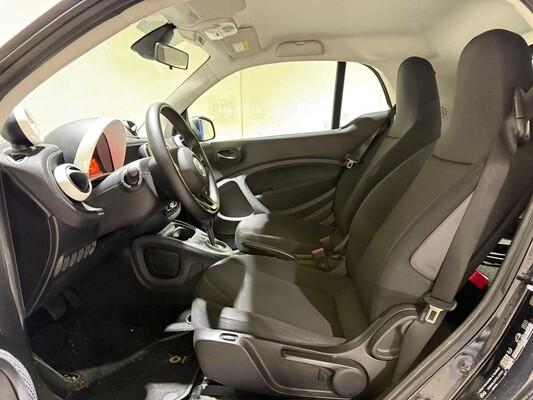 Smart fortwo EQ 18 kWh 82 PS 2019, L-112-GP