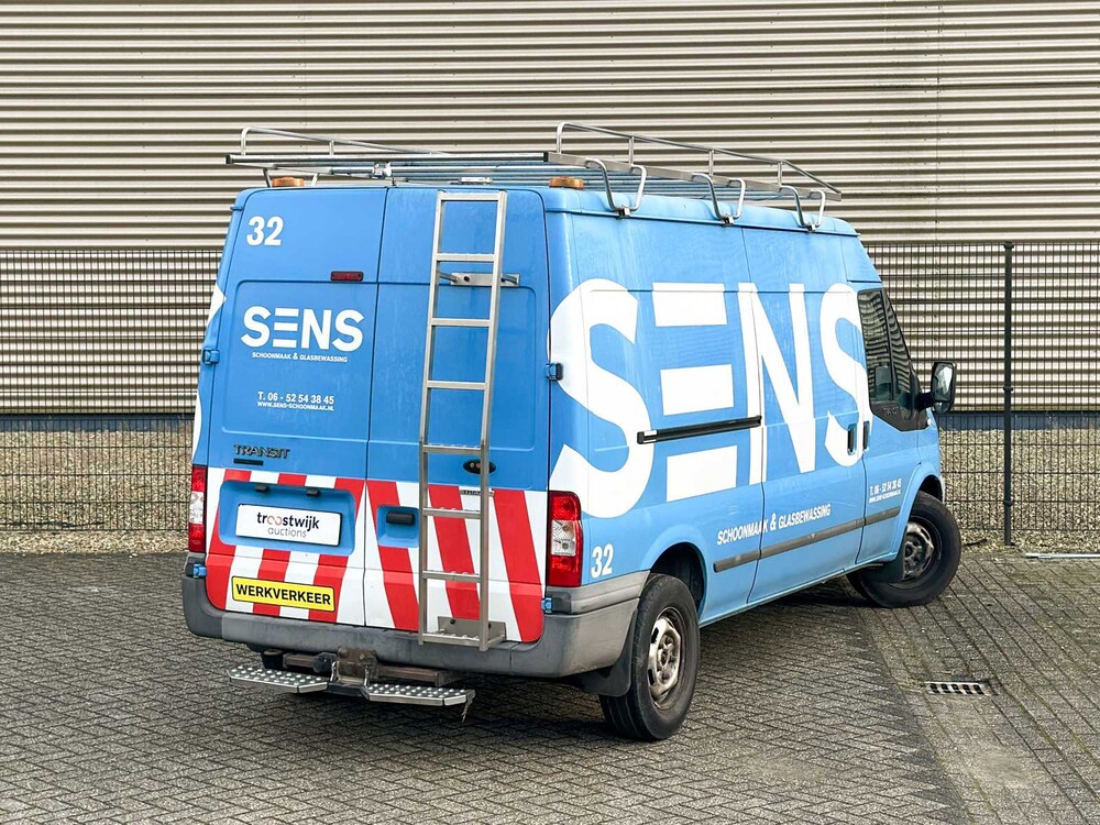 Ford Transit 350L 2,2 TDCI Ambiente HD DC 140 PS 2013, VF-006-K