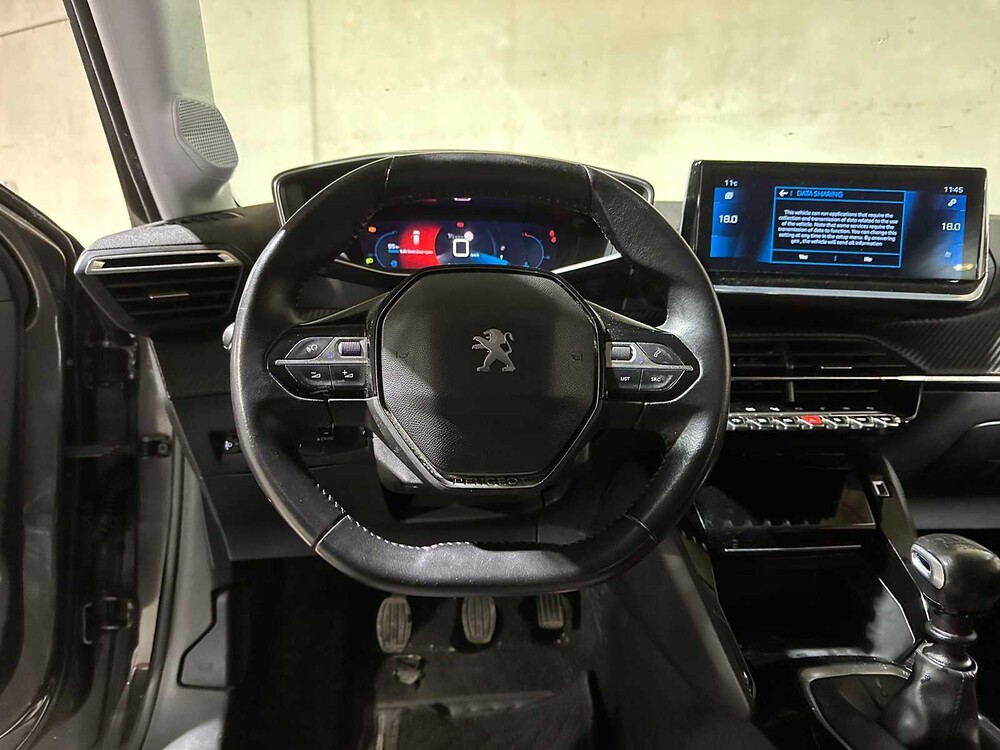 Peugeot 208 1.2 PureTech Allure 101 PS 2020, J-094-VX