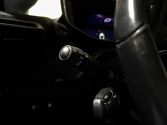 Peugeot 208 1.2 PureTech Allure 101 PS 2020, J-094-VX