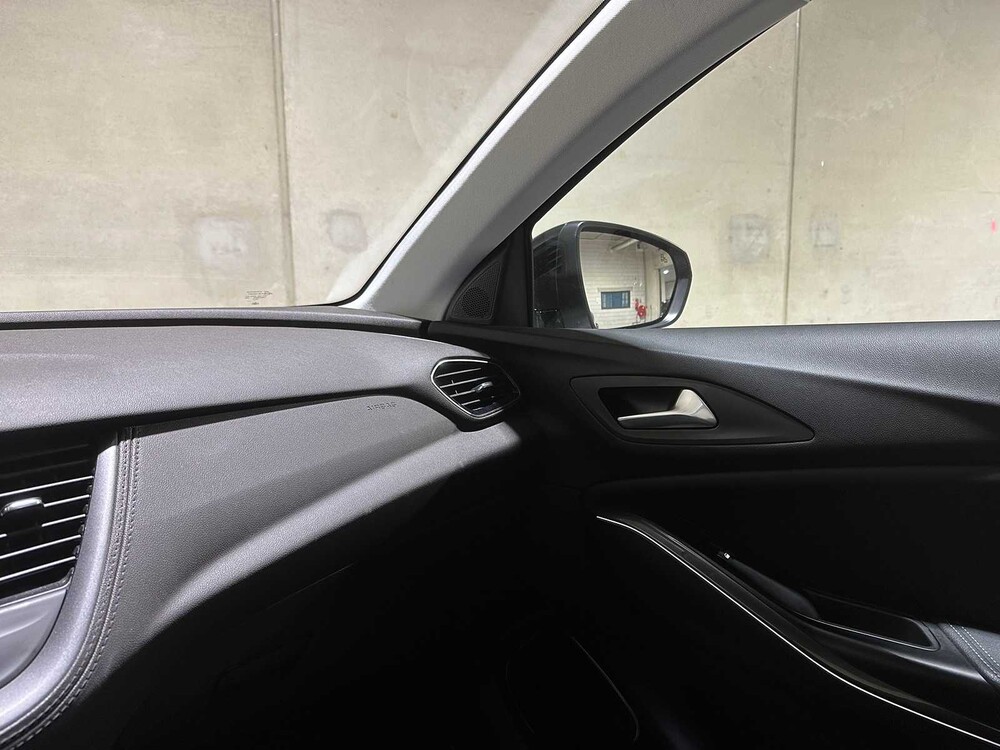 Opel Grandland X 1.2 Turbo Business Executive 131 PS 2020, J-921-TN