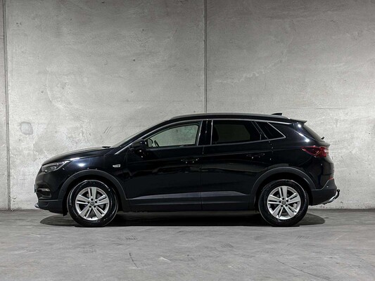 Opel Grandland X 1.2 Turbo Business Executive 131 PS 2020, J-921-TN