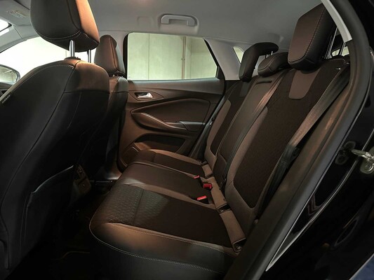 Opel Grandland X 1.2 Turbo Business Executive 131 PS 2020, J-921-TN