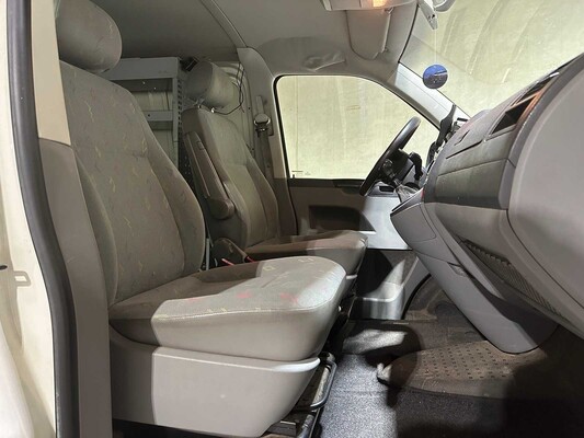 Volkswagen Transporter 1.9 TDI 300 T800Base 85 PS 2004, 95-BL-DL