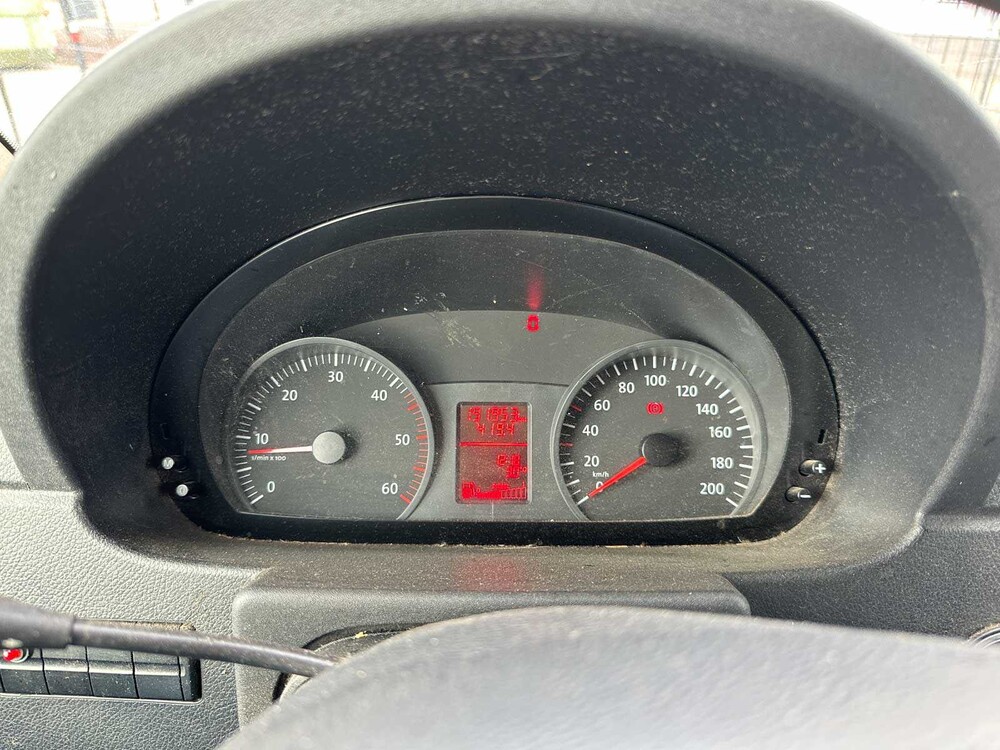 Volkswagen Crafter 35 BESTELLUNG 2,5 TDI L2H2 134 PS 2010, 5-VGS-73