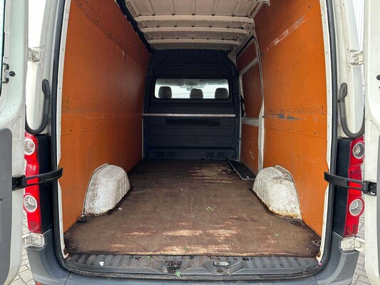 Volkswagen Crafter 35 BESTELLUNG 2,5 TDI L2H2 134 PS 2010, 5-VGS-73