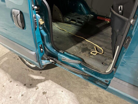 Renault Kangoo Express 1,5 dCi 65 Grand Confort Grand Volume 65 PS 2004 (Original-NL), 35-BR-JK