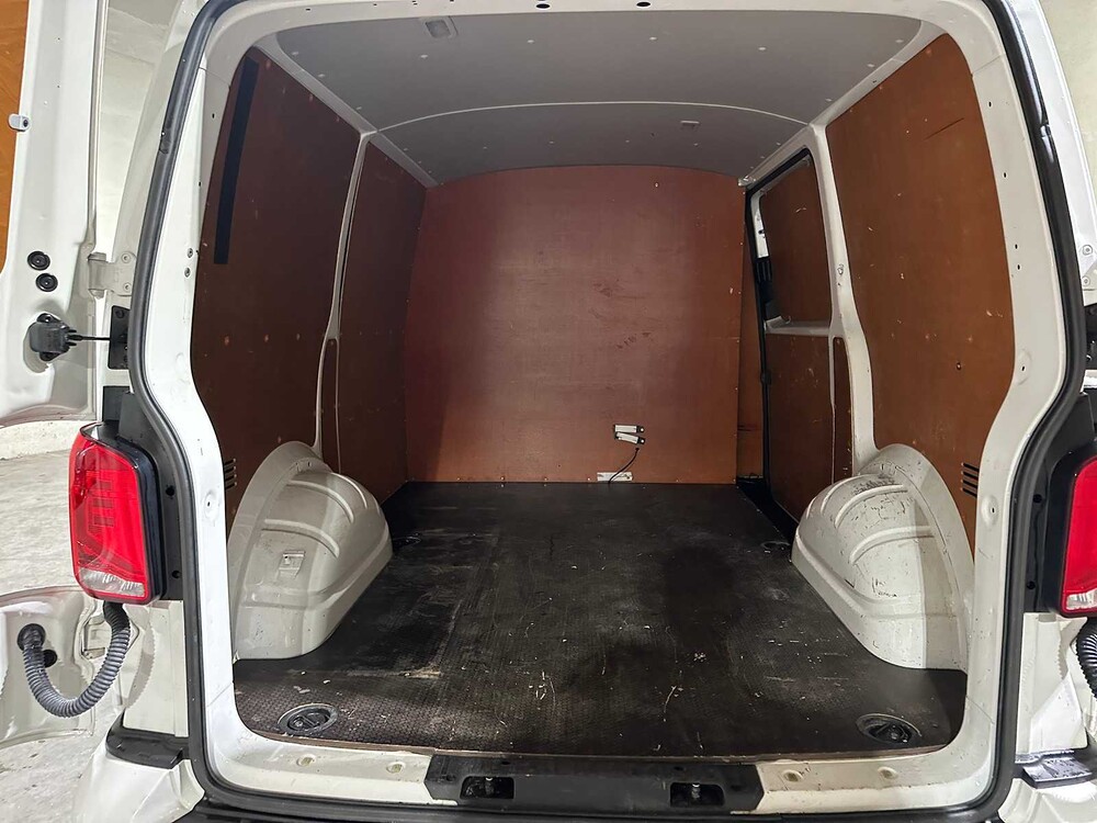 Volkswagen Transporter 2.0 TDI L1H1 28 90 PS 2021, VLF-37-F Nutzfahrzeug