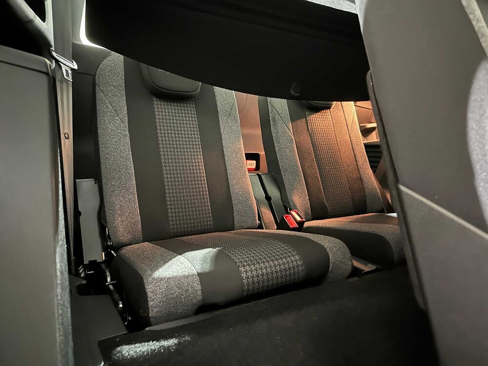 Peugeot 5008 1,2 PT BL. Executive 130 PS 2019, G-343-HN