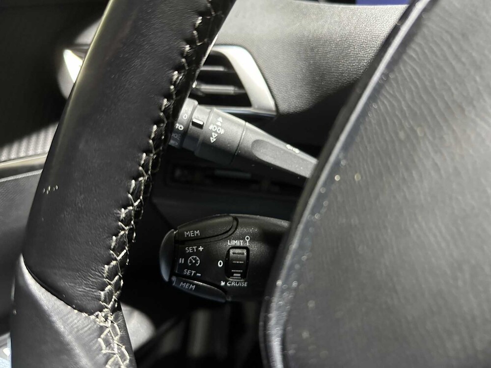 Peugeot 5008 1,2 PT BL. Executive 130 PS 2019, G-343-HN