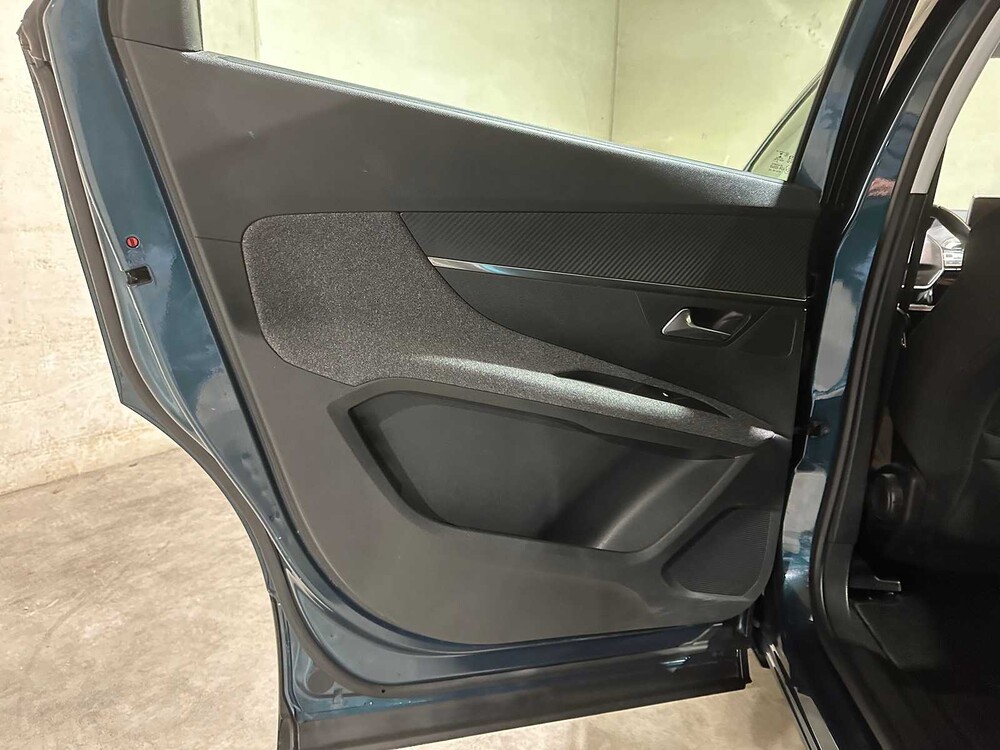 Peugeot 5008 1,2 PT BL. Executive 130 PS 2019, G-343-HN